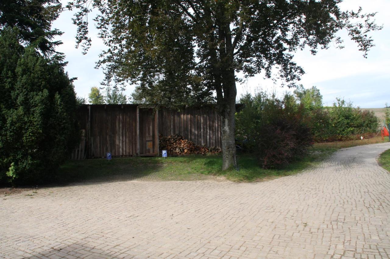 Zimmervermietung Am Habsberg Фелбург Екстериор снимка